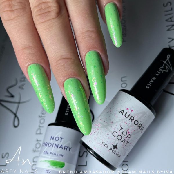 Arty nails Not ordinary Aurora